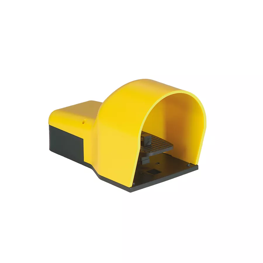 28040 - IP7011 - PEDAL DE PLASTICO CON TRABA